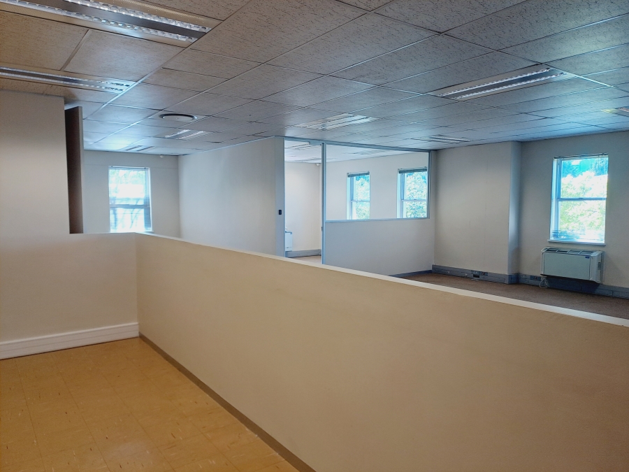 To Let commercial Property for Rent in Rosenpark Western Cape